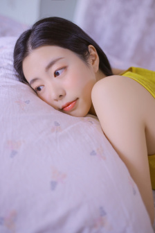 妈妈的朋友1完整视频有翻译蘑菇